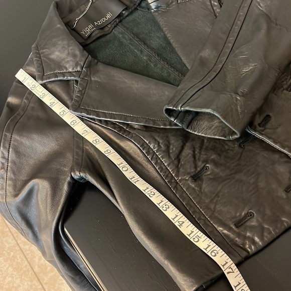 Authentic Yigal Azrouel black cropped leather jacket in black, size S - Picture 7 of 11